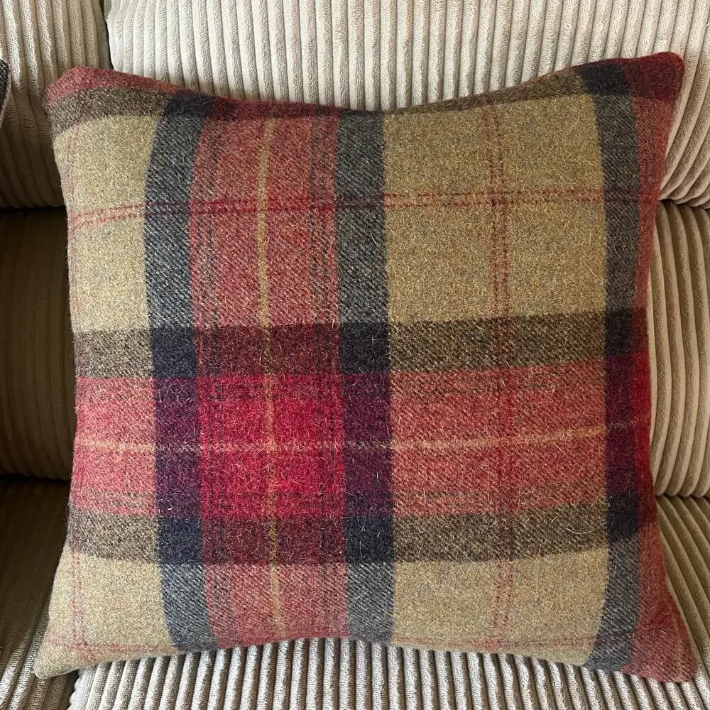 Rustic Tartan Plaid Throw Pillow Set 2 18x18 Down Feather Cabin Lakehouse Decor